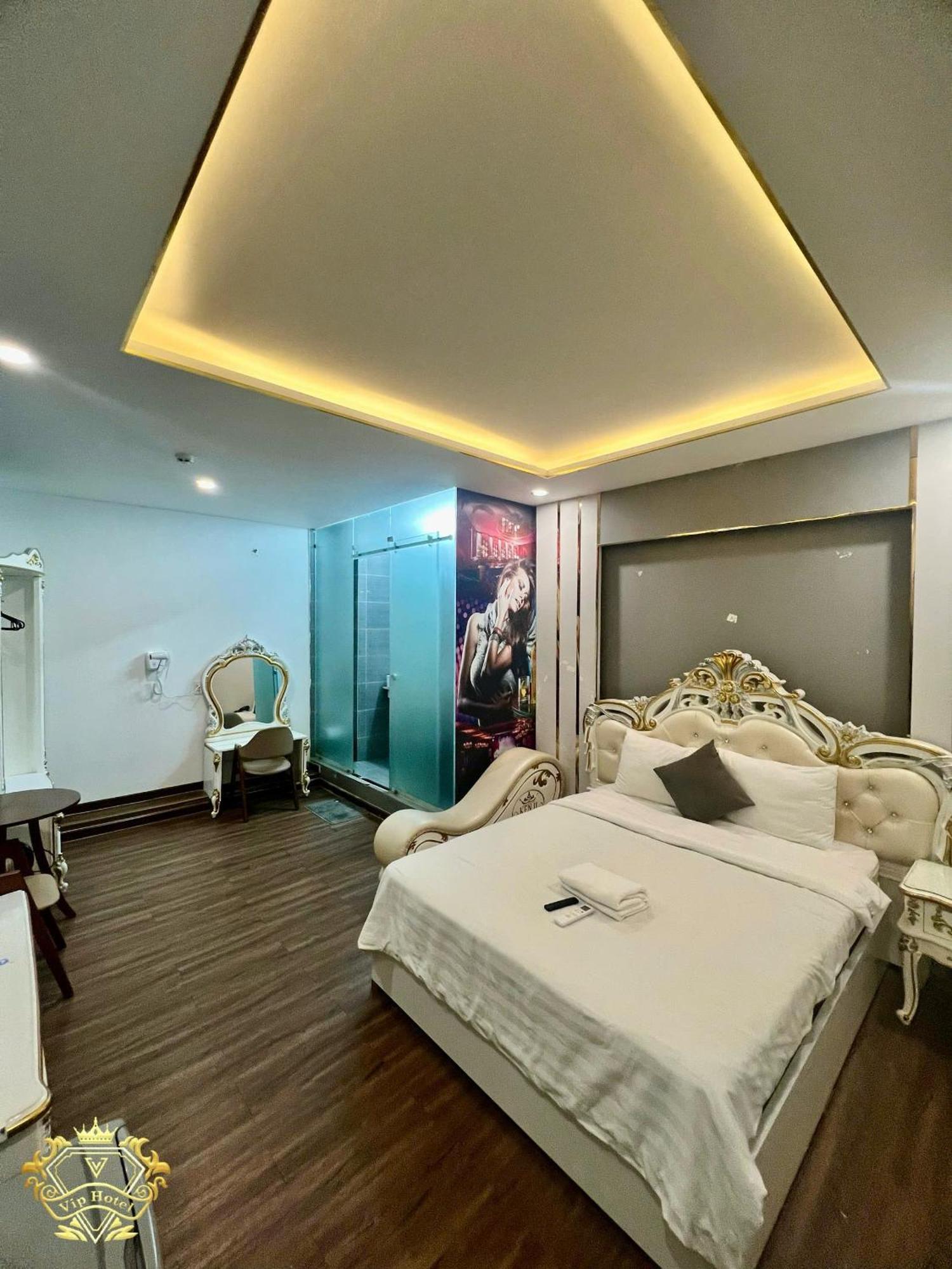 Vip Hotel Хошимин Экстерьер фото
